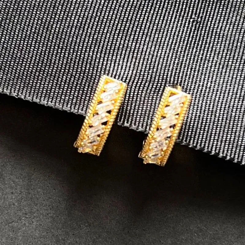 ARGOLA COM DETALHES